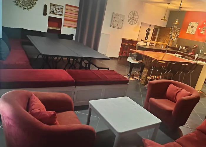 Le Refuge Du Clocher * Chassiers